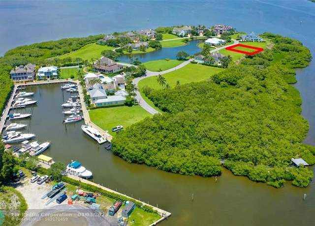 Property at 9260 E Marsh Island Dr, Vero Beach, FL 32963