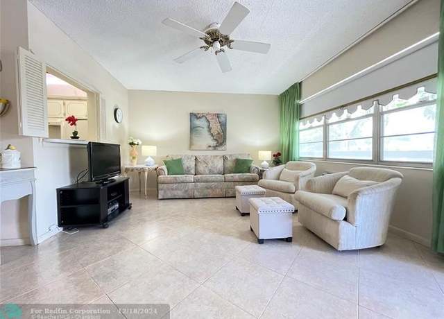 Property at 321 Oakridge R #321, Deerfield Beach, FL 33442, 1 bed, 1.5 baths