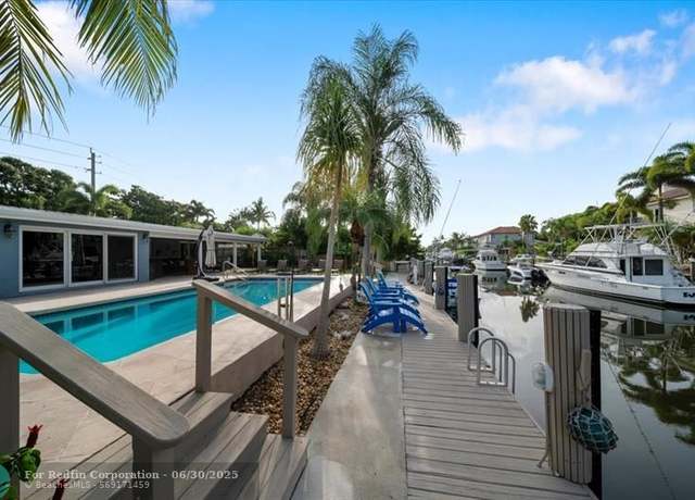 Property at 2340 NE 49th St, Lighthouse Point, FL 33064, 2 beds, 2 baths