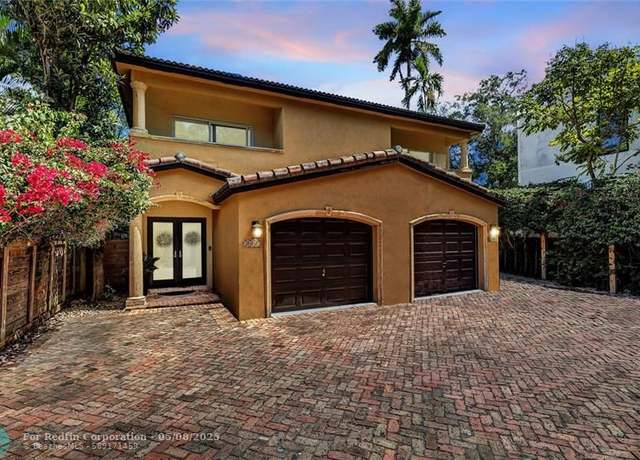 Property at 3067 Virginia St #3067, Coconut Grove, FL 33133, 3 beds, 2.5 baths