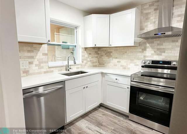 Property at 9471 Evergreen Pl #105, Davie, FL 33324, 1 bed, 1 bath