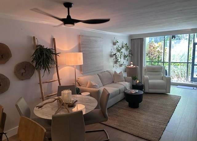 Property at 5300 NE 24 Ter #114, Fort Lauderdale, FL 33308, 2 beds, 2 baths