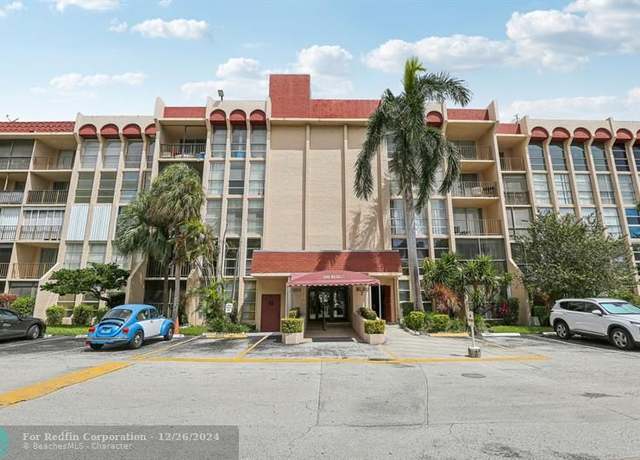 Property at 2101 Atlantic Shores Blvd #502, Hallandale, FL 33009, 1 bed, 1.5 baths