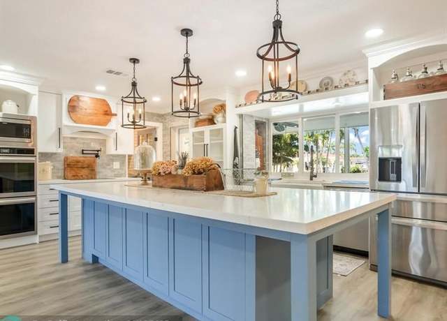 Property at 5921 SW 18th St, Plantation, FL 33317, 4 beds, 2 baths
