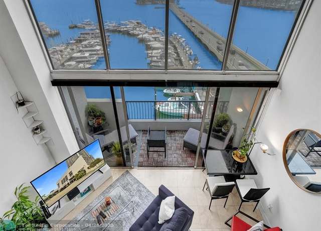 Property at 555 NE 15th St Unit T4(704), Miami, FL 33132, 1 bed, 1.5 baths