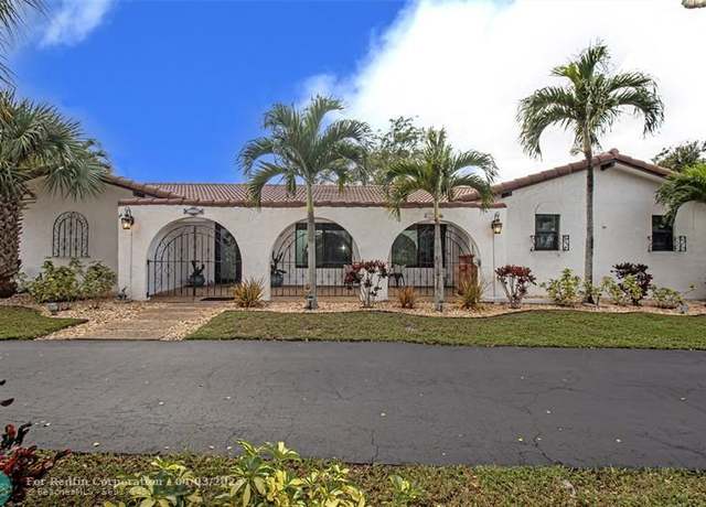 Property at 11035 NW 26th Dr, Coral Springs, FL 33065, 4 beds, 2.5 baths