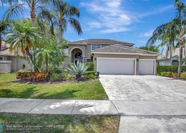 Property at 21473 Halstead Dr, Boca Raton, FL 33428, 5 beds, 3 baths