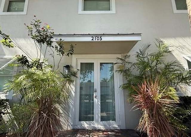Property at 2105 SE 5th St, Pompano Beach, FL 33062, 3 beds, 2.5 baths