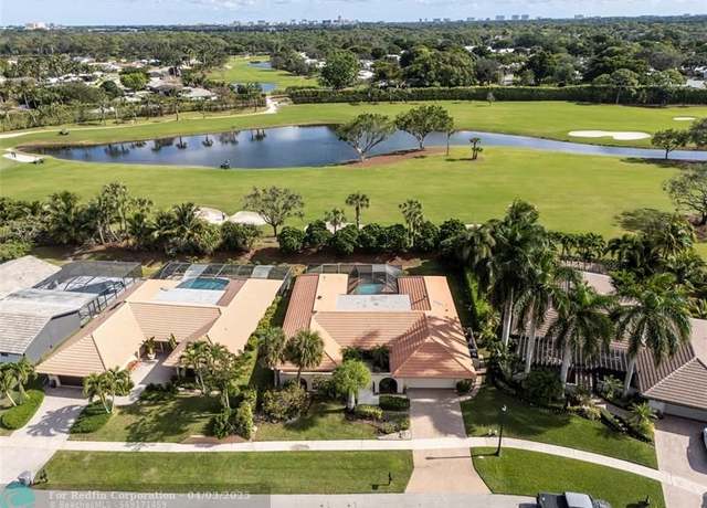 Property at 5884 Pinebrook Dr, Boca Raton, FL 33433, 3 beds, 2.5 baths