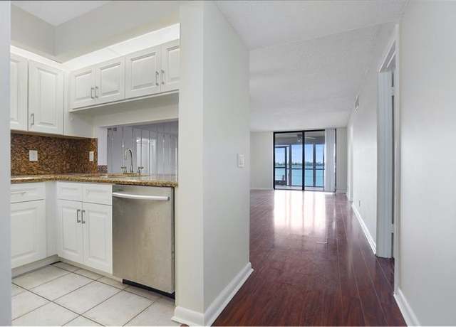 Property at 109 Lake Emerald Dr #110, Oakland Park, FL 33309, 2 beds, 2 baths