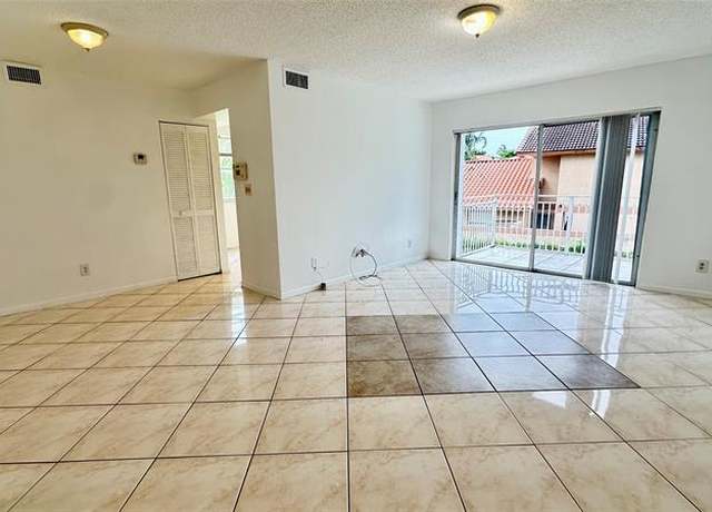 Property at 1200 SW 113th Ter #204, Pembroke Pines, FL 33025, 2 beds, 2 baths