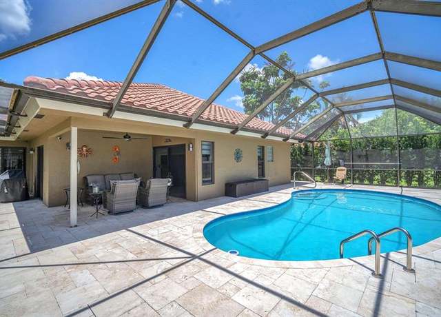 Property at 820 SW 87th Ter, Plantation, FL 33324, 3 beds, 2.5 baths