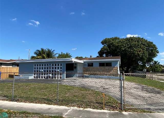 Property at 2841 SW 6th St, Fort Lauderdale, FL 33312, 3 beds, 2 baths