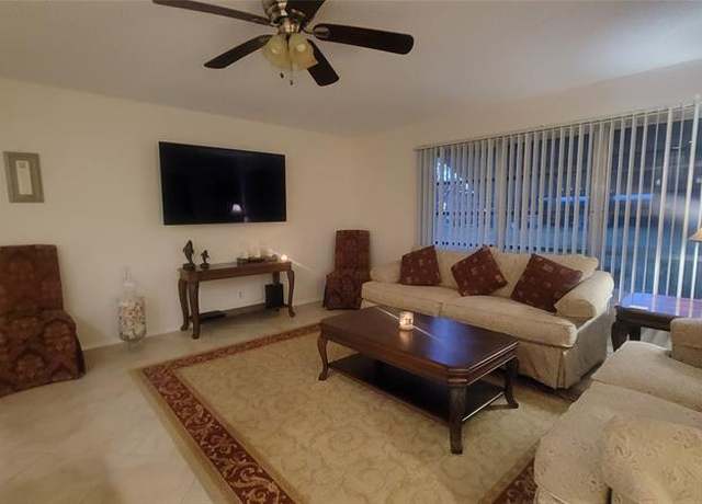Property at 1252 Club Dr W Unit D, Delray Beach, FL 33445, 2 beds, 2 baths