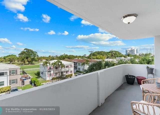 Property at 130 S Shore Dr Unit A4, Miami Beach, FL 33141, 2 beds, 2 baths