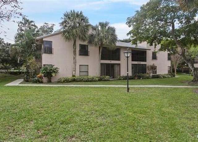 Property at 3117 Cocoplum Cir #33101, Coconut Creek, FL 33063, 2 beds, 2 baths