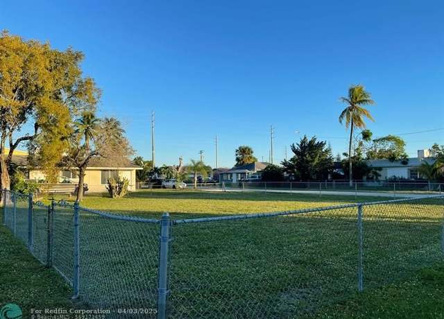 Property at 1611 N 22nd Ave, Hollywood, FL 33020