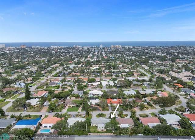 Property at 801 SE 9th Ave, Deerfield Beach, FL 33441, 2 beds, 2 baths
