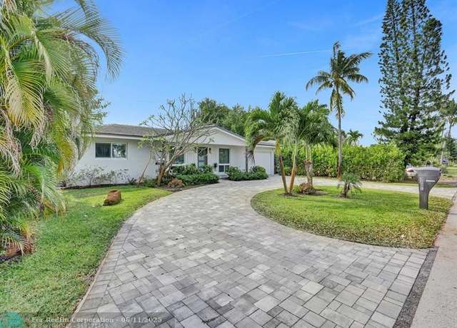 Property at 801 SE 9th Ave, Deerfield Beach, FL 33441, 2 beds, 2 baths