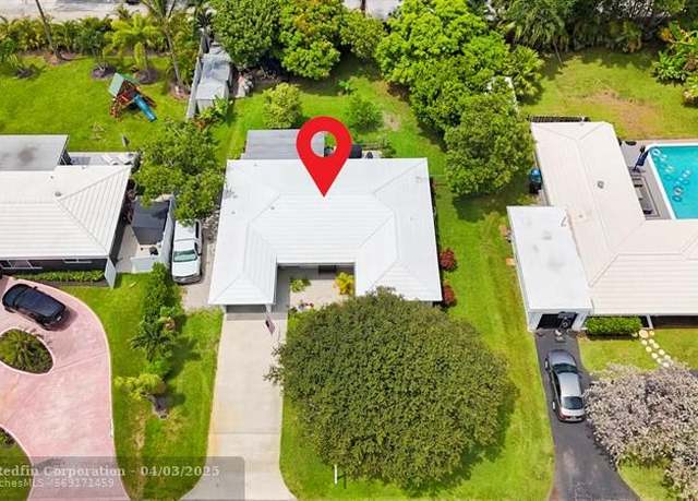 Property at 1577 NE 49th St, Oakland Park, FL 33334, 3 beds, 2 baths