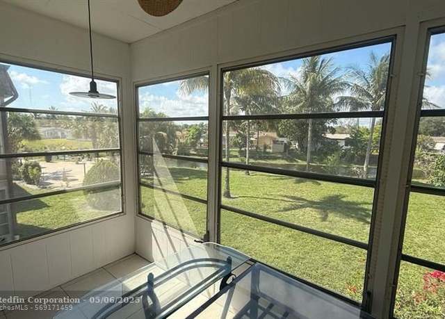 Property at 2900 NW 46th Ave #212, Lauderdale Lakes, FL 33313, 1 bed, 1.5 baths