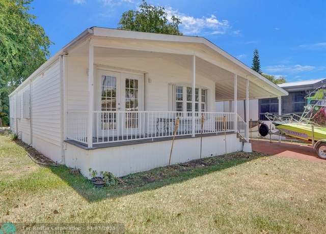 Property at 2944 SW 53rd St, Fort Lauderdale, FL 33312, 3 beds, 2 baths