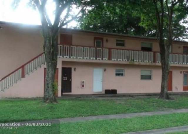 Property at 1011 SW 74th Ave Unit 201b, Pompano Beach, FL 33068, 3 beds, 2 baths
