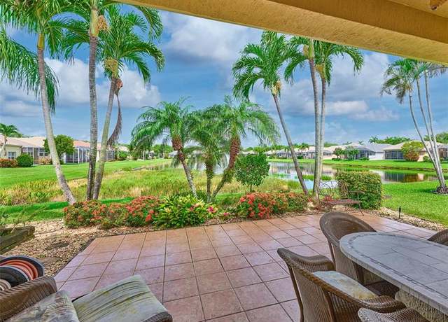 Property at 10079 Armani Dr, Boynton Beach, FL 33437, 3 beds, 2.5 baths