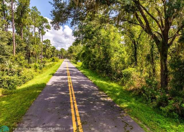 Property at 40200 Emeralda Island Rd, FL 34788