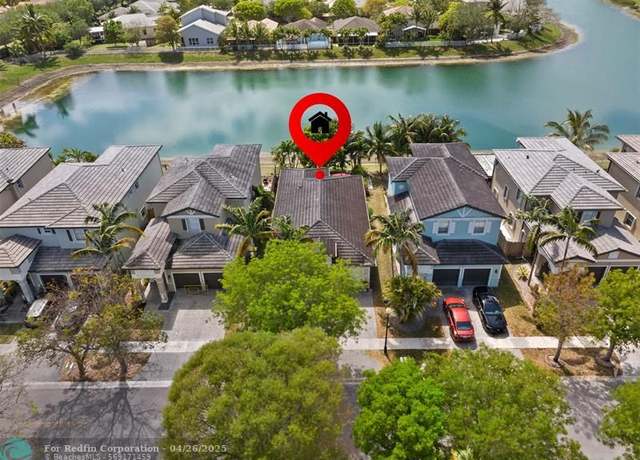 Property at 160 NE 36th Ave Rd, Homestead, FL 33033, 3 beds, 2 baths