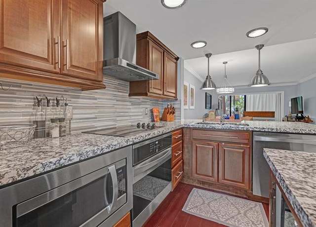 Property at 2350 NE 14th Street Cswy #103, Pompano Beach, FL 33062, 2 beds, 2 baths