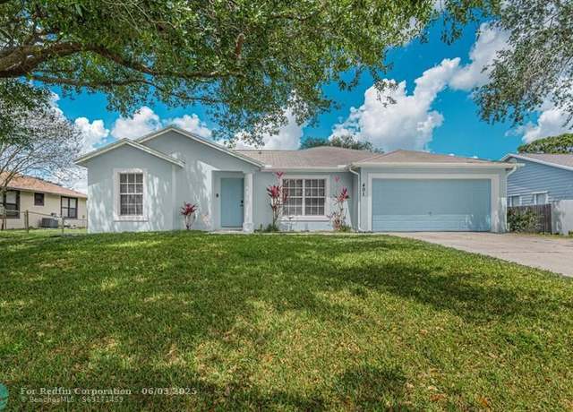 Property at 401 SE Strait Ave, Port St. Lucie, FL 34983, 3 beds, 2 baths
