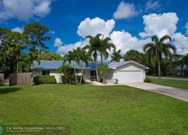 Property at 3734 SW Pompano Dr, Palm City, FL 34990, 3 beds, 2 baths