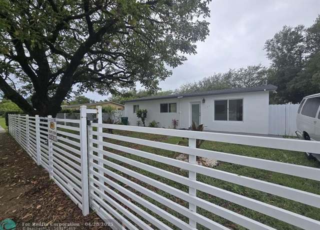 Property at 1220 NE 206th St, Miami, FL 33179, 3 beds, 2 baths