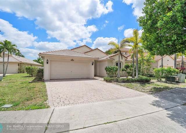 Property at 4692 Saint Simon Dr, Coconut Creek, FL 33073, 3 beds, 2 baths