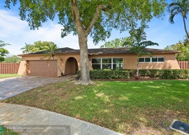 Property at 8759 SW 51st Pl, Cooper City, FL 33328, 4 beds, 2 baths