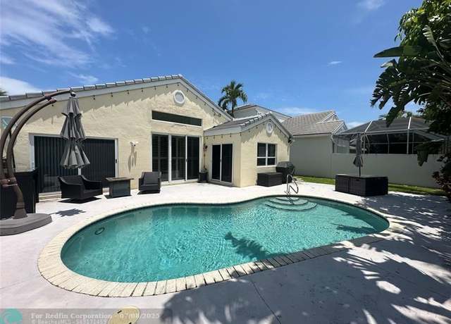 Property at 7904 Travlers Tree Dr, Boca Raton, FL 33433, 3 beds, 2 baths
