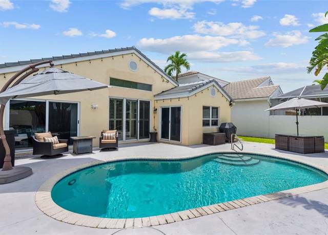 Property at 7904 Travlers Tree Dr, Boca Raton, FL 33433, 3 beds, 2 baths