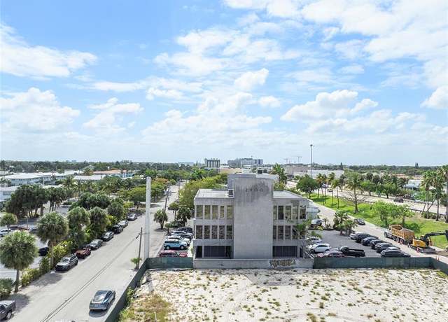 Property at 3000 E Oakland Park Blvd #609, Fort Lauderdale, FL 33306, 2 beds, 2 baths