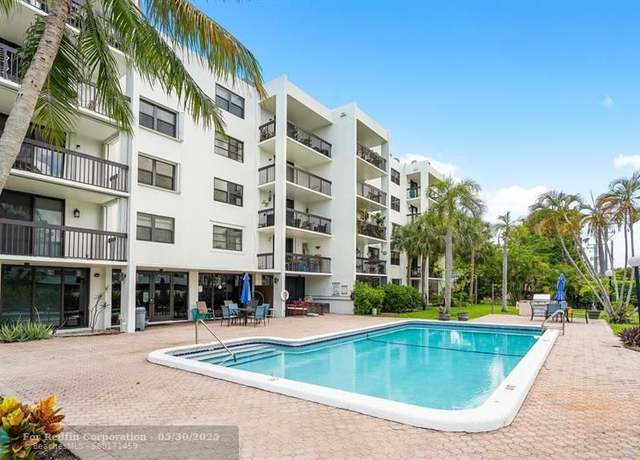 Property at 2707 NE 14th Street Cswy #305, Pompano Beach, FL 33062, 2 beds, 2 baths