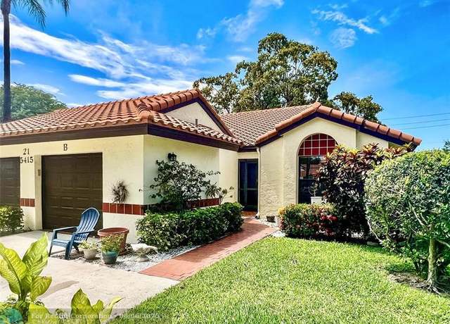 Property at 5415 Palm Springs Ln Unit B, Boynton Beach, FL 33437, 3 beds, 2 baths