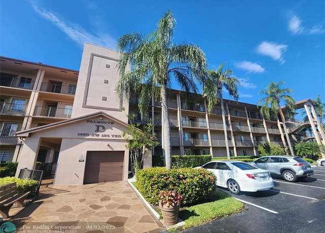 Property at 1650 SW 124th Ter Unit 209D, Pembroke Pines, FL 33027, 2 beds, 1.5 baths