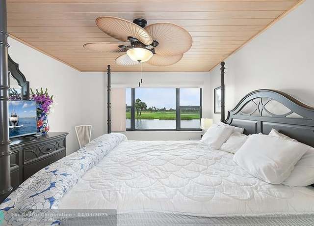 Property at 40 NE Plantation Rd #109, Stuart, FL 34996, 2 beds, 2 baths