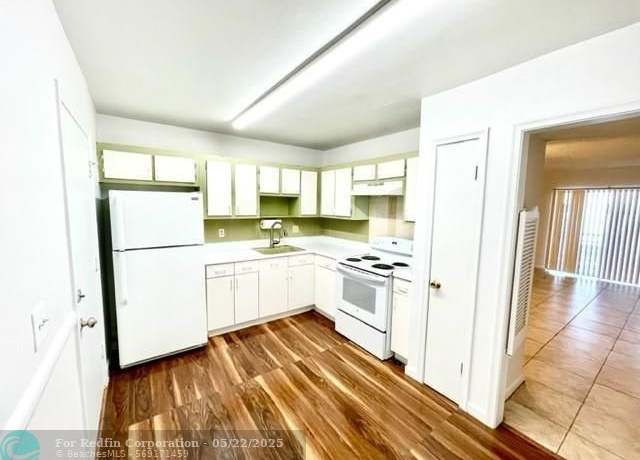 Property at 2061 NW 47th Ter #210, Lauderhill, FL 33313, 1 bed, 1.5 baths