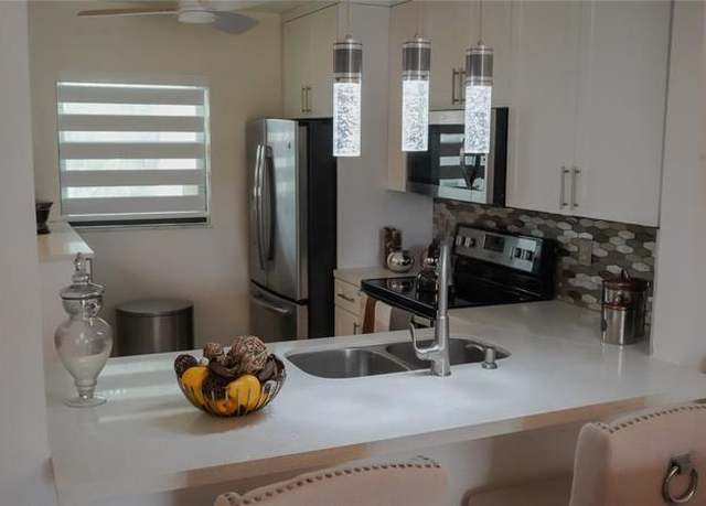 Property at 7142 Golf Colony Ct #206, FL 33467, 2 beds, 2 baths