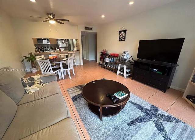 Property at 7483 SW 82nd St Unit A208, Miami, FL 33143, 1 bed, 1 bath