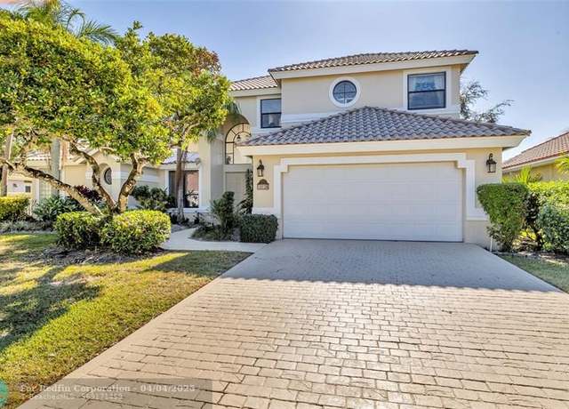 Property at 10138 Lexington Estates Blvd, Boca Raton, FL 33428, 5 beds, 3 baths
