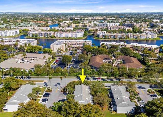 Property at 11000 Light House Ct #11000, Tamarac, FL 33321, 2 beds, 1.5 baths