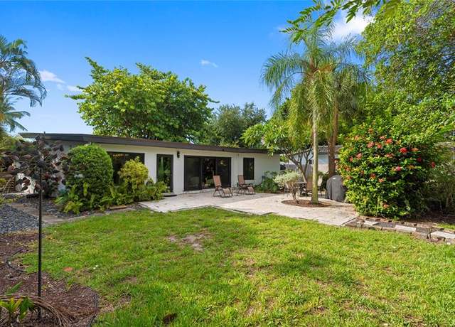 Property at 2829 NE 17th Ave, Wilton Manors, FL 33334, 2 beds, 2 baths