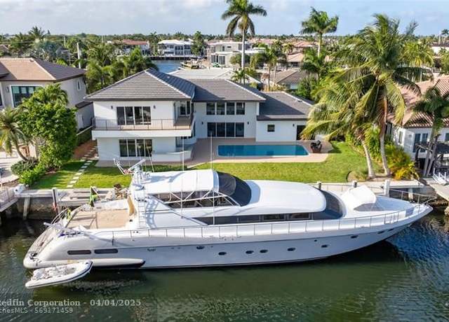 Property at 2320 NE 32nd Ct, Lighthouse Point, FL 33064, 3 beds, 3 baths